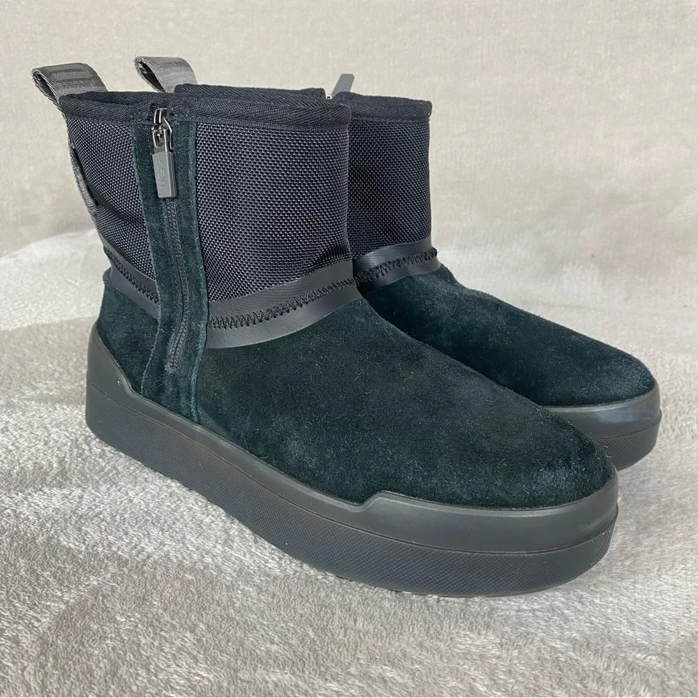 UGG Classic Tech Mini Women's Weather Boots‎ Size 8 Black Suede Waterproof